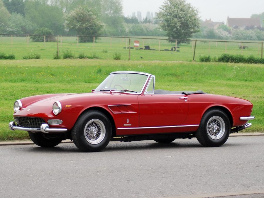  Ferrari 275 GTS 1964 года  (UK) (фото 1 из 2)